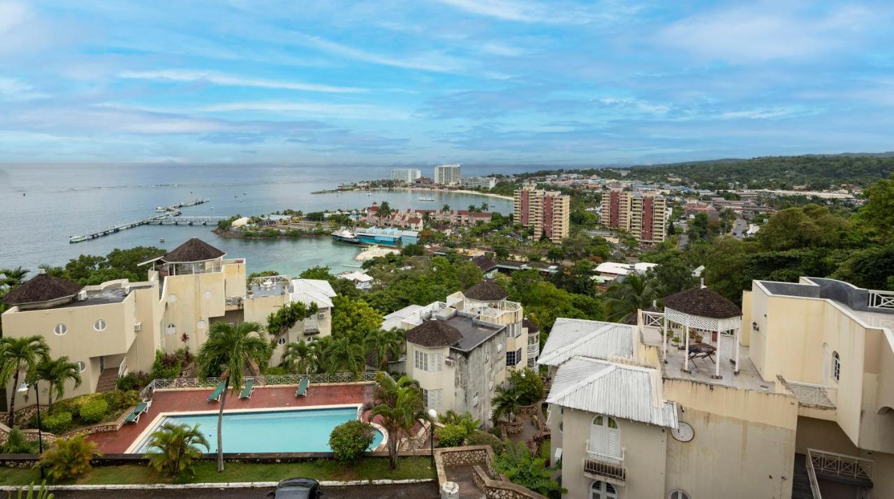 Pampered In Paradise Near Ian Fleming Airport Ocj Ocho Rios Eksteriør billede